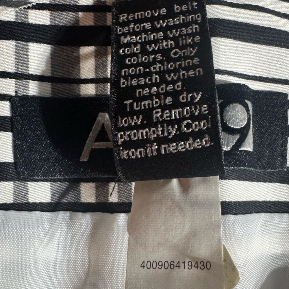 NWT Apt 9 Black and White Plaid Skirt - Size 16 - Picture 4 of 8